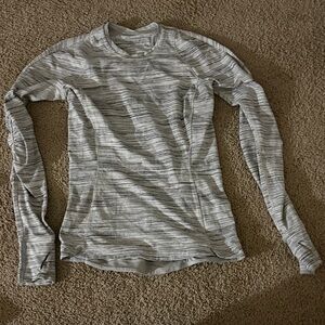 lululemon athletica Gray Long Sleeve Top